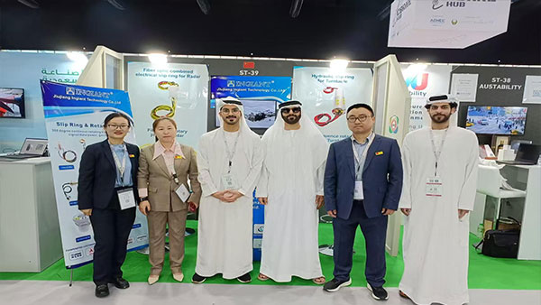 滑環(huán)廠家與阿聯(lián)酋客戶交流
